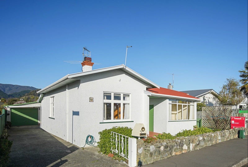 52 Grove Street, The Wood, Nelson - Carousel 20