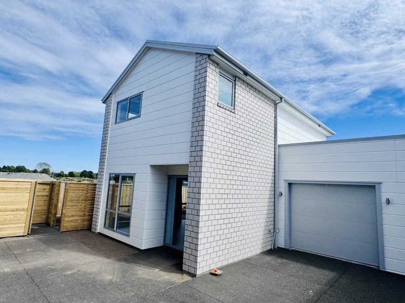73A Chrysolite Place, Belfast, Christchurch - Carousel 1