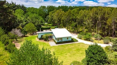 72 Pebblebrooke Road, Kaiwaka - Carousel 1