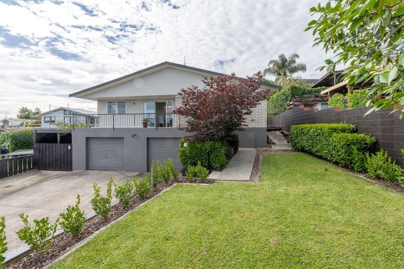 10 Leyton Place, Nawton, Hamilton - Carousel 1