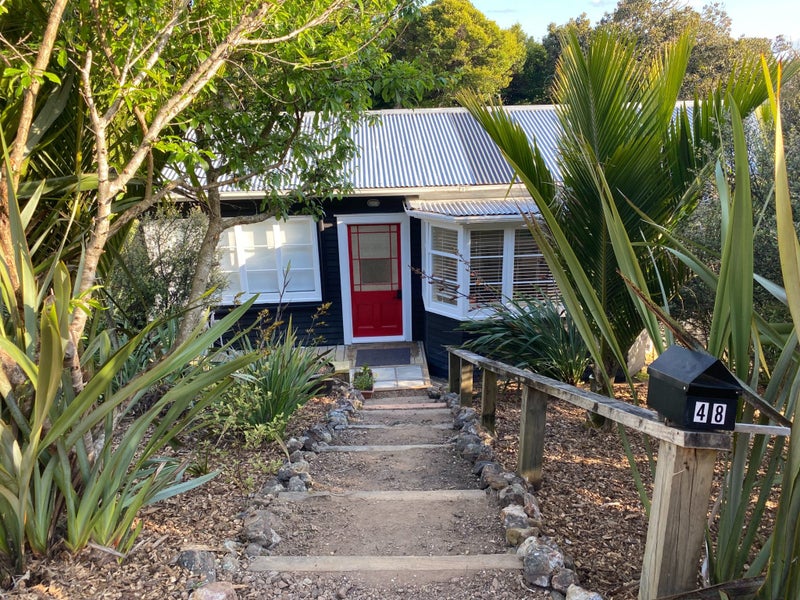 48 Goodwin Avenue, Oneroa, Waiheke Island - Carousel 2