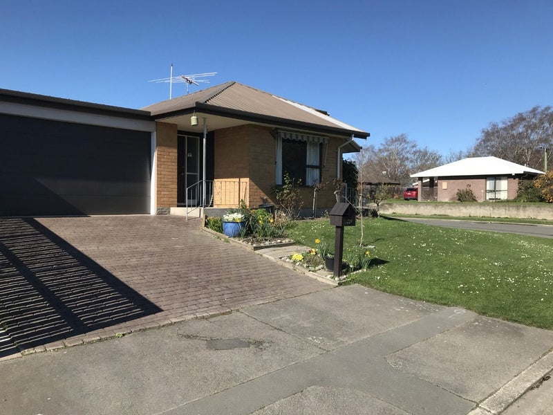 33B Shannon Place, Belfast, Christchurch - Carousel 13