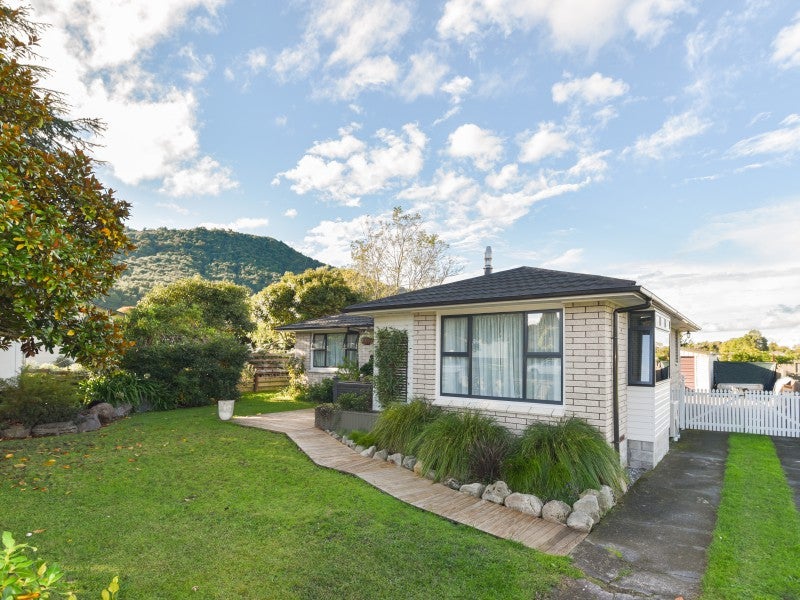 46 Collie Drive, Pukehangi, Rotorua - Carousel 2