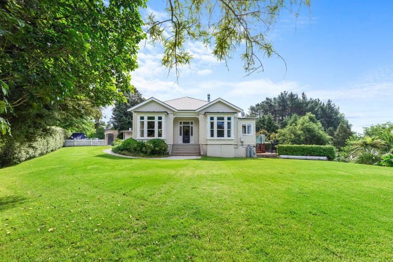 220B Waikite Road, Welcome Bay, Tauranga - Carousel 2