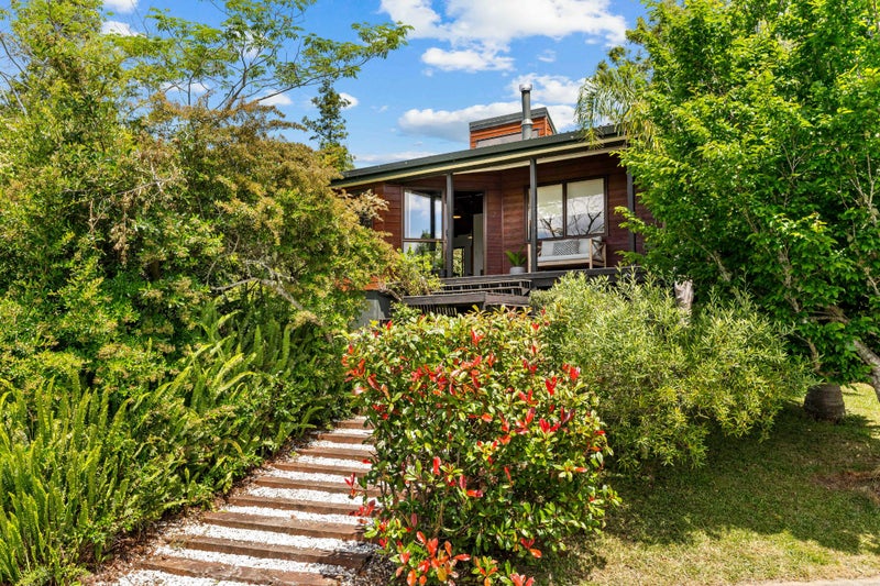 7 Lancewood Rise, Onerahi, Whangarei - Carousel 2