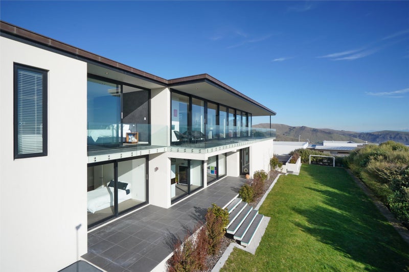 1 Clearview Lane, Mount Pleasant, Christchurch - Carousel 1