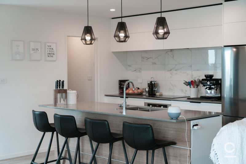 7 Manotini Way, Pyes Pa, Tauranga - Carousel 1