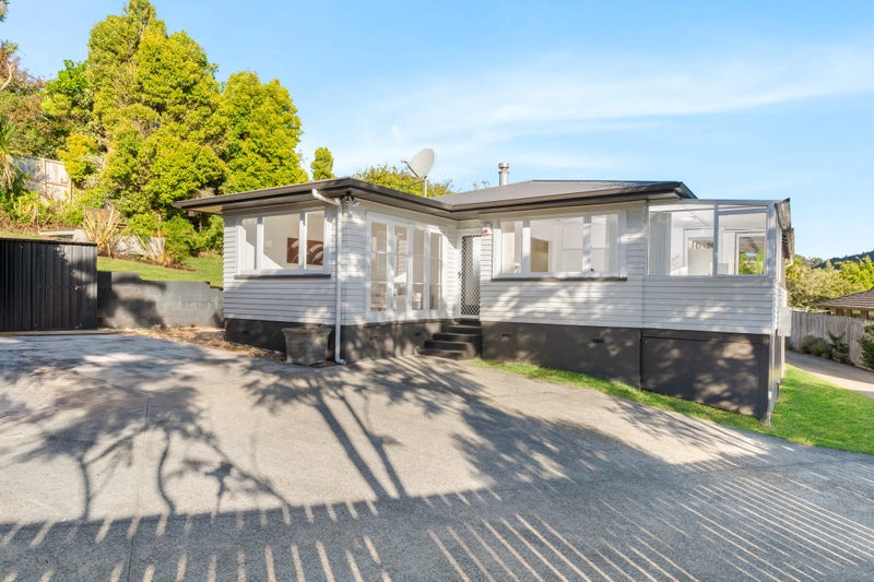 144A Glengarry Road, Glen Eden, Auckland - Carousel 1