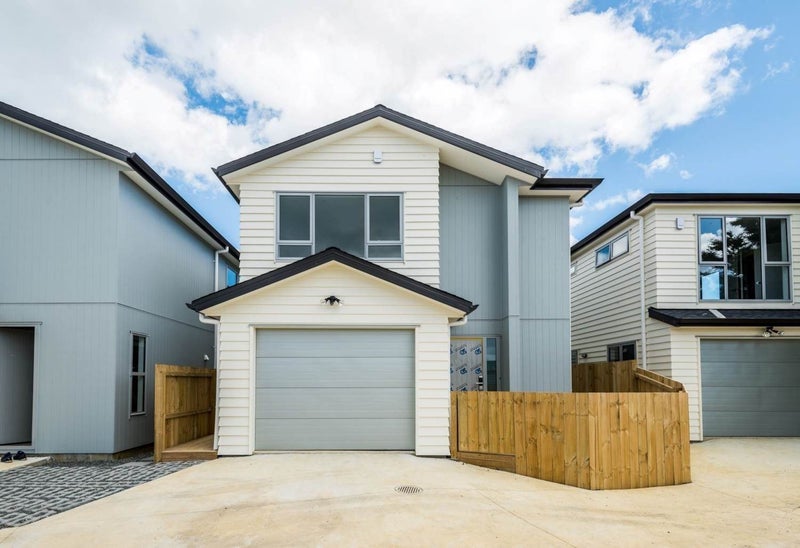 29B Corsair Crescent, Mangere, Auckland - Carousel 1