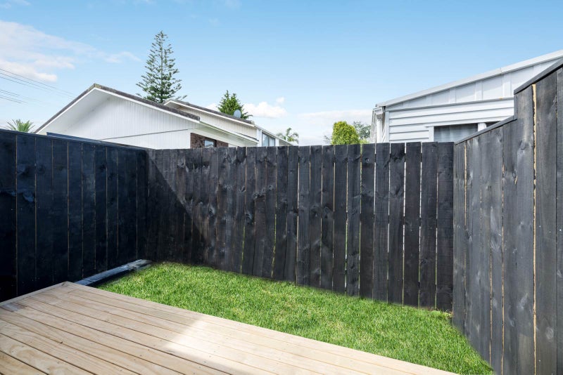 5/35 Hogans Road, Glenfield, Auckland - Carousel 14