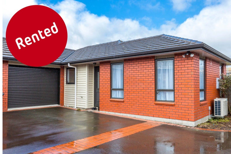 6C Savage Crescent, Upper Hutt Central, Upper Hutt - Carousel 1