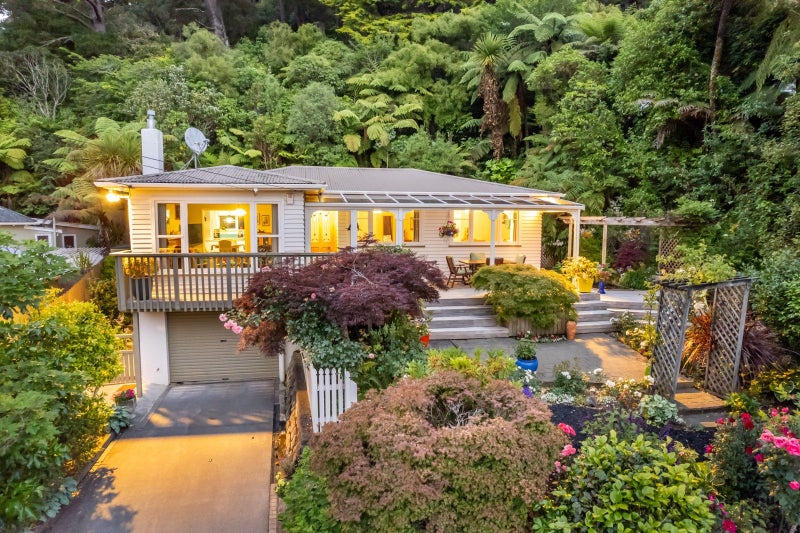 58 Jocelyn Crescent, Pinehaven, Upper Hutt - Carousel 27