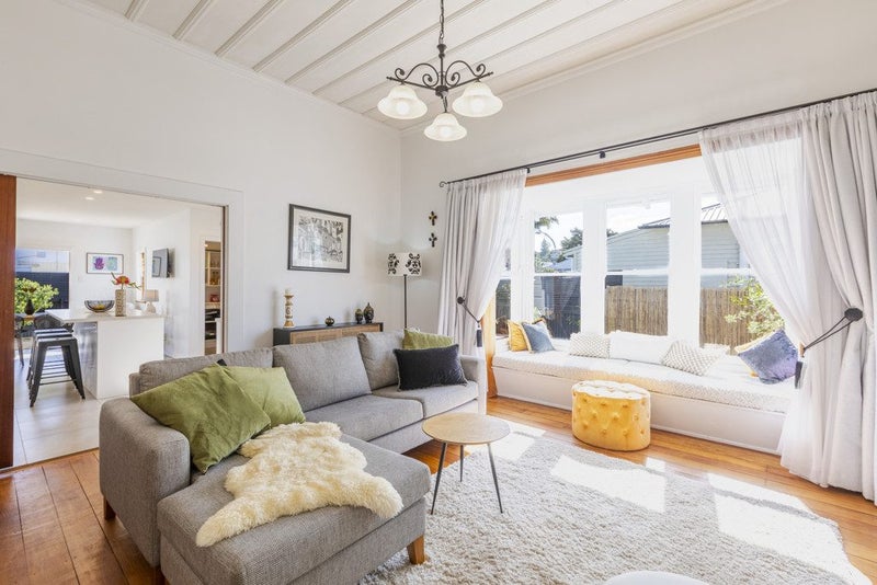 10 McDonald Street, Napier South, Napier - Carousel 2