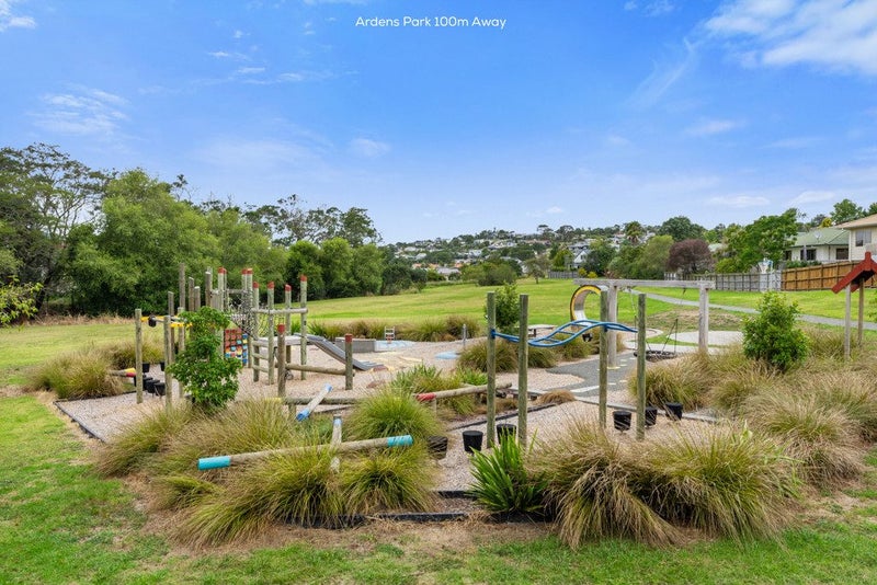 1/6 Knott Road, Stanmore Bay, Whangaparaoa - Carousel 24