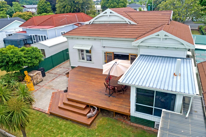 96 Stout Street, Whataupoko, Gisborne - Carousel 2