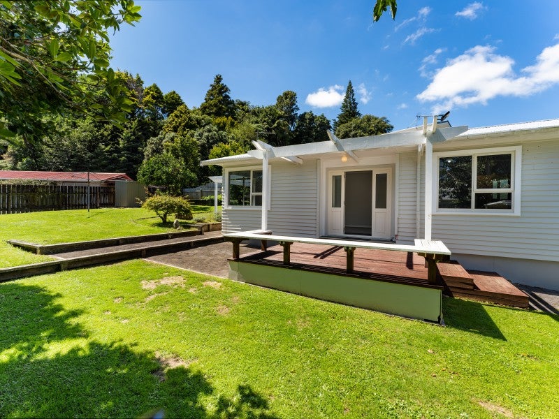 11 Anne Street, Ferndale, New Plymouth - Carousel 1
