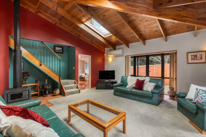 1/270 Beach Road, Campbells Bay, Auckland - Carousel 2