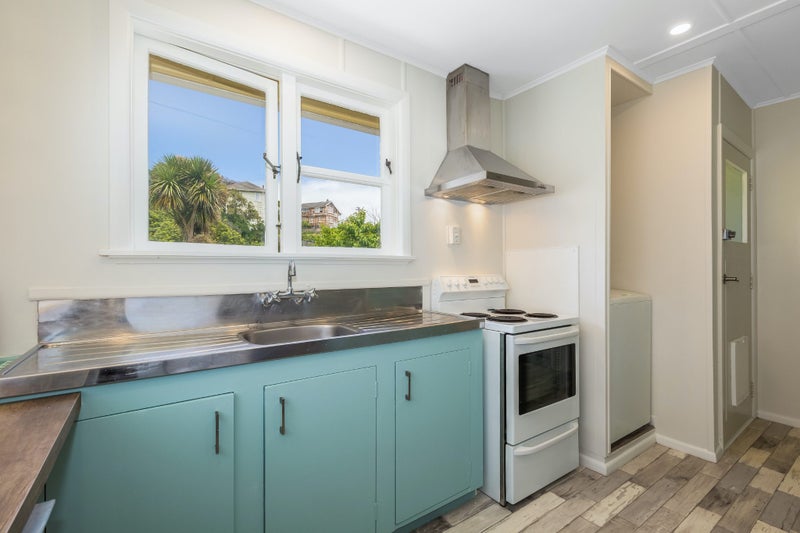 22 Thompson Grove, Ranui, Porirua - Carousel 2