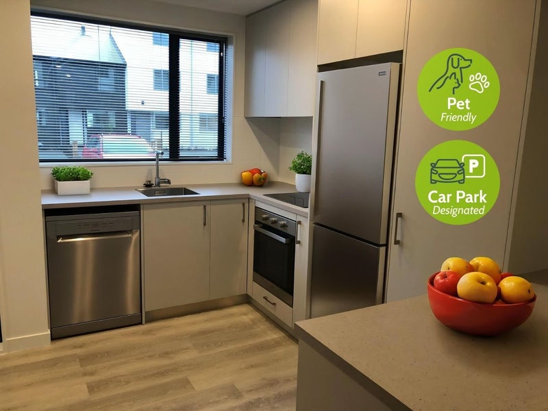 10 Te Ara O Te Amo Hohipene, Petone, Lower Hutt - Carousel 1