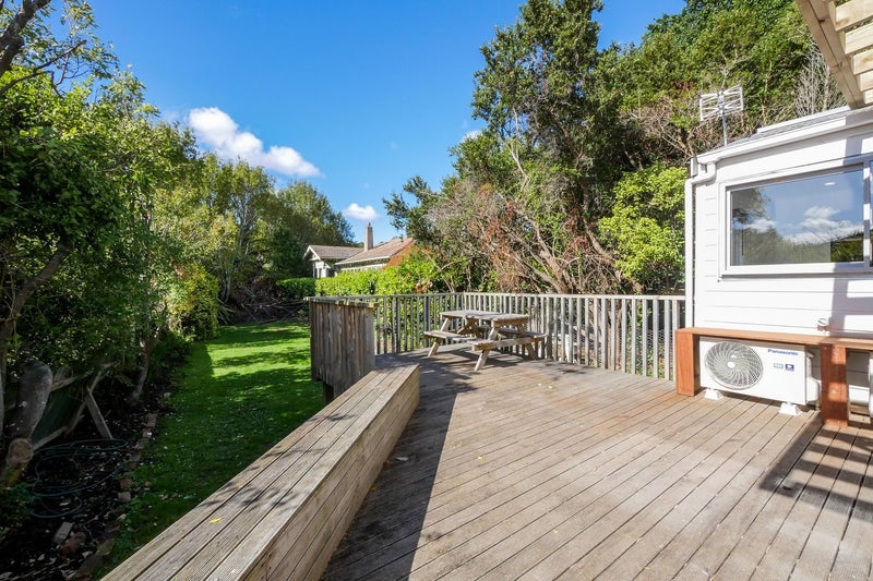 120 North Road, North East Valley, Dunedin - Carousel 30