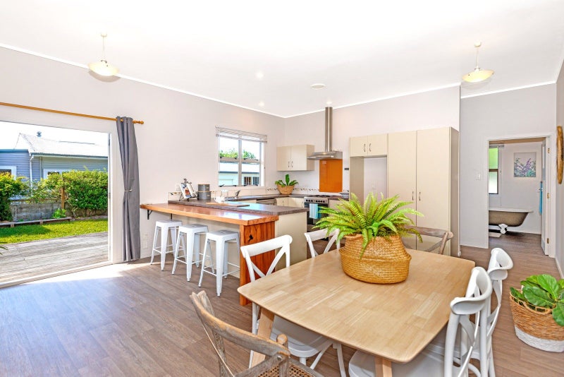 27 Hospital Road, Mangapapa, Gisborne - Carousel 1