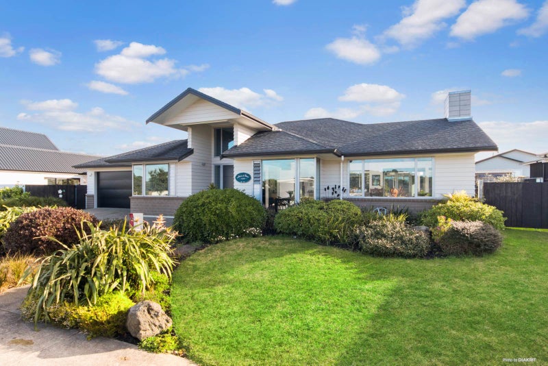 67 Pohutukawa Parade, Riverhead, Riverhead - Carousel 2