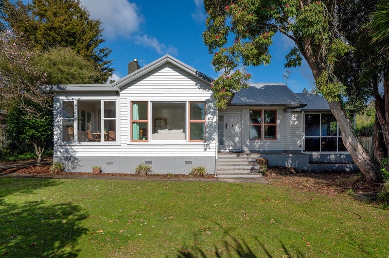 25 Lewis Road, Lynmore, Rotorua - Carousel 1