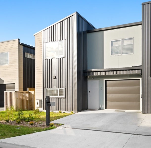 3 Selkirk Lane, Hamilton Lake, Hamilton - Carousel 1