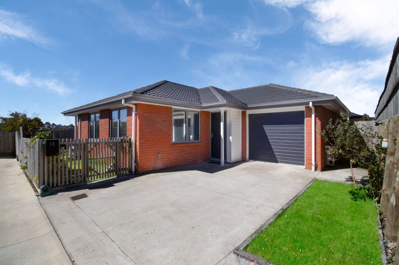 82 Pragma Rise, Huntington, Hamilton - Carousel 1