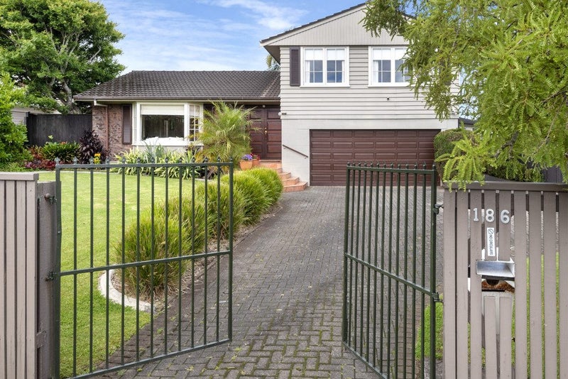 186 Fisher Parade, Farm Cove, Auckland - Carousel 2