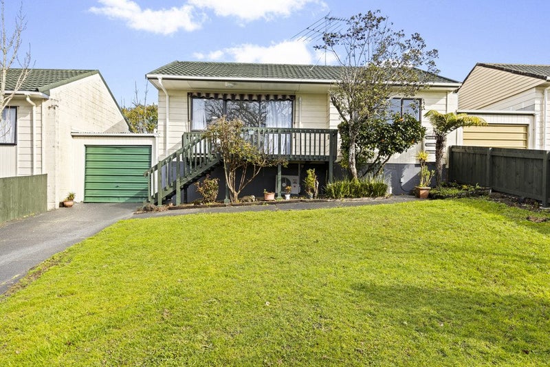 2/12 Roick Parade, Glen Eden, Auckland - Carousel 1
