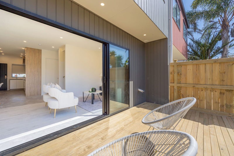 48C Tamatea Avenue, Point England, Auckland - Carousel 10