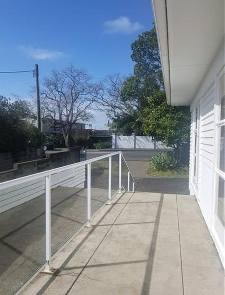 292 Hurstmere Road, Takapuna, Auckland - Carousel 2