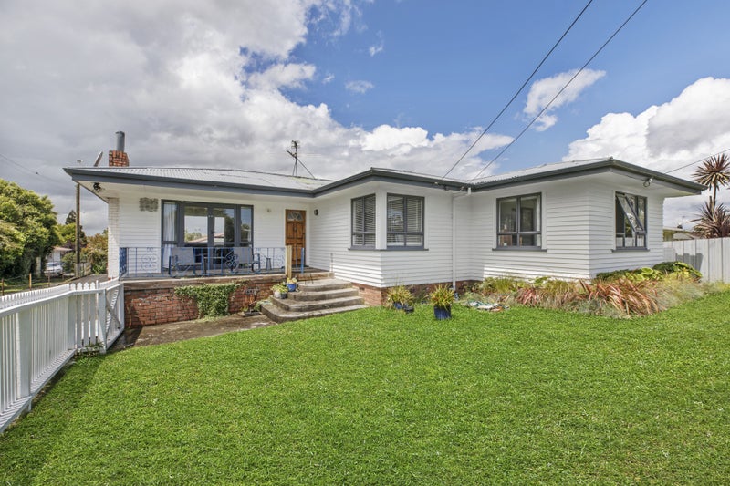 1/7 Tawa Crescent, Manurewa, Auckland - Carousel 1