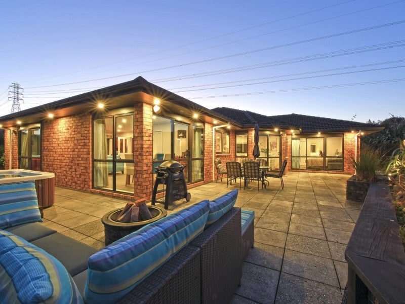 55 Percy Kinsman Crescent, Riverstone Terraces, Upper Hutt - Carousel 1