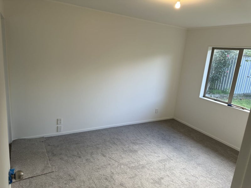 52 Waimahia Avenue, Weymouth, Auckland - Carousel 11