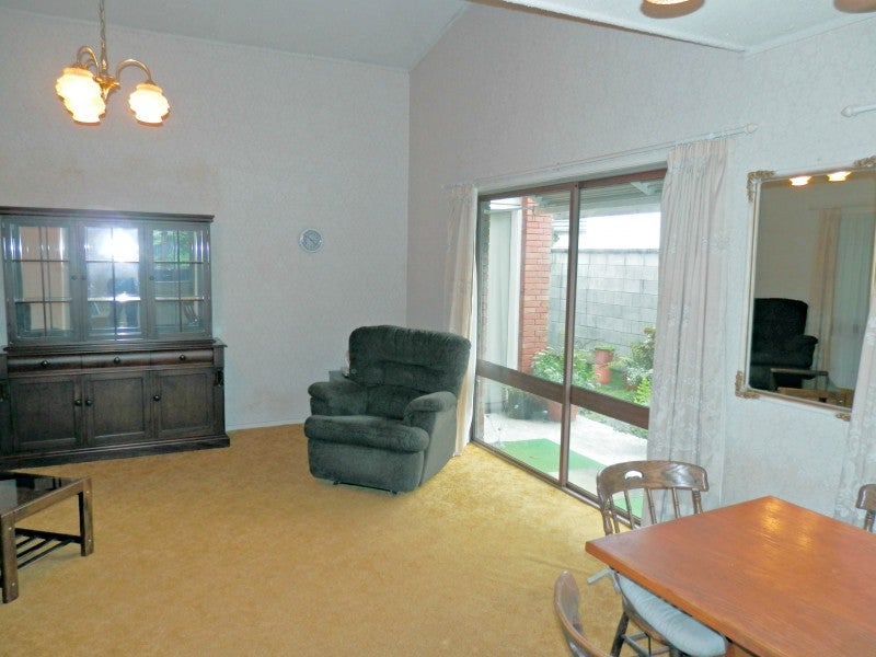 8D Ihaka Street, Hokowhitu, Palmerston North - Carousel 2