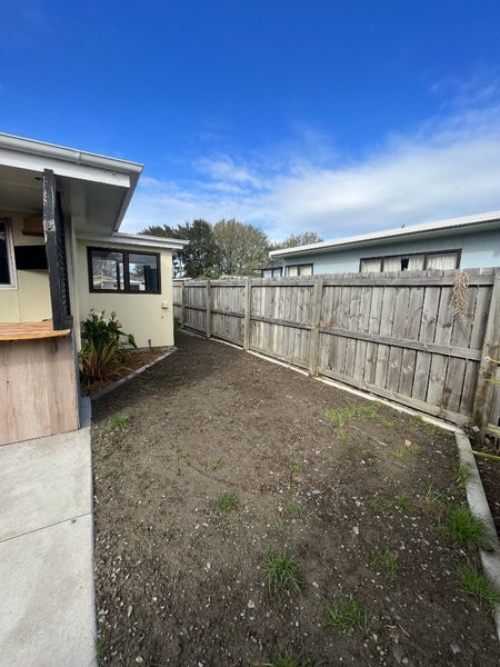 1/27 Islington Place, Tamatea, Napier - Carousel 20