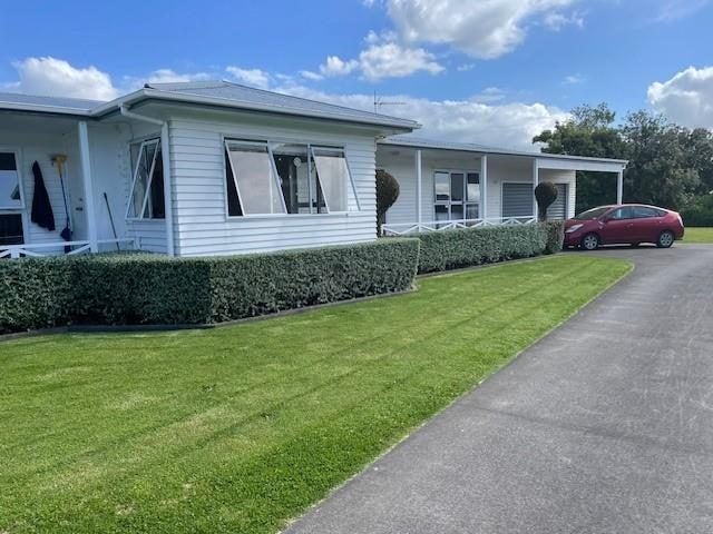 16 Monument Road, Papakura - Carousel 2