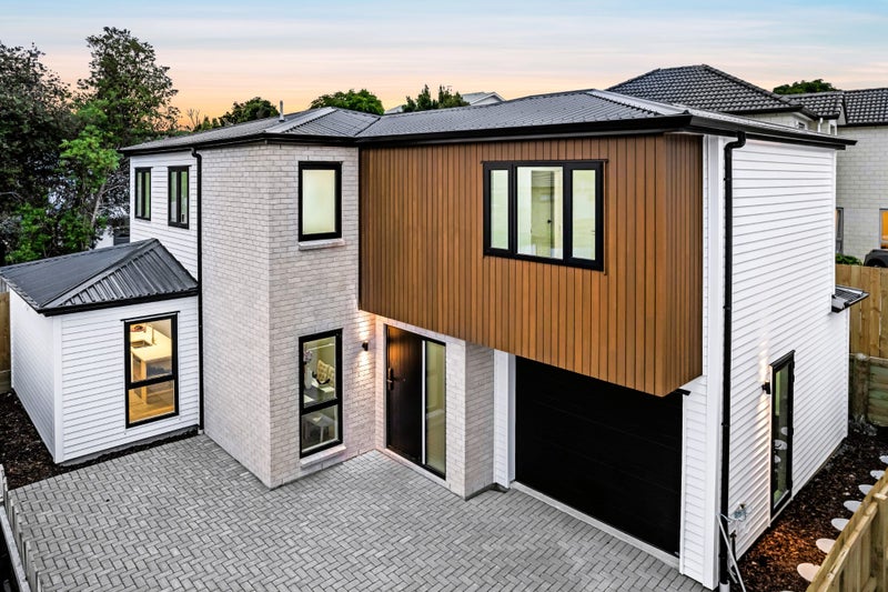 5E Crystal Avenue, Glendene, Auckland - Carousel 2