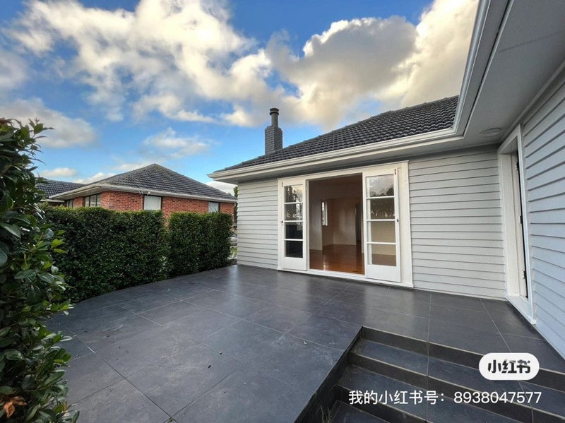 71 Archibald Road, Kelston, Auckland - Carousel 1