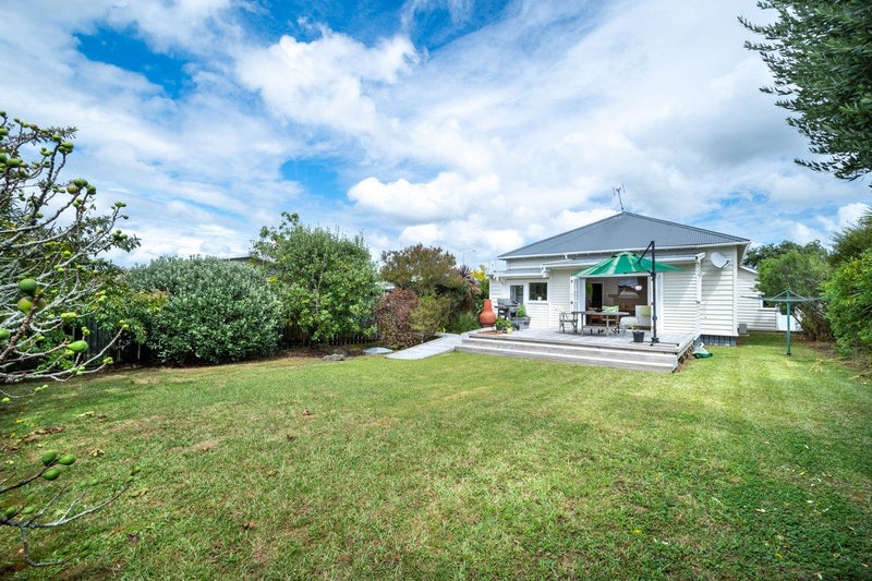 356 Main Road, Huapai, Kumeu - Carousel 1