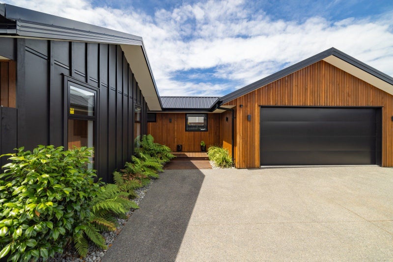 8 Roys Street, Marshland, Christchurch - Carousel 23