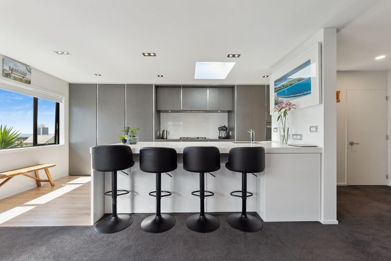 20B Fulford Street, New Plymouth, New Plymouth - Carousel 2