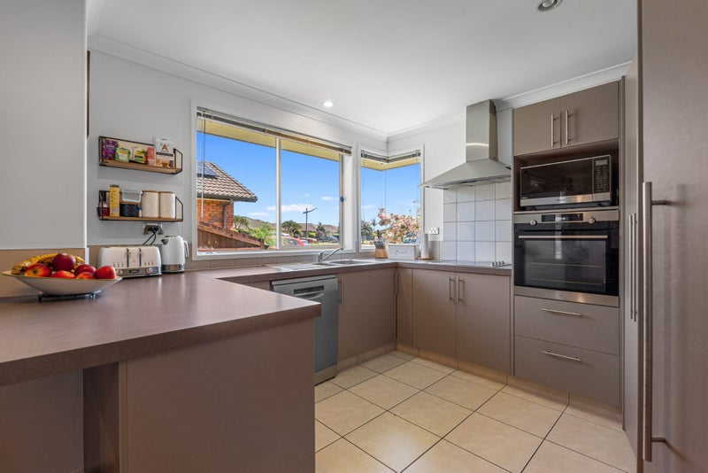 33 Seabreeze Place, Papamoa Beach, Papamoa - Carousel 2