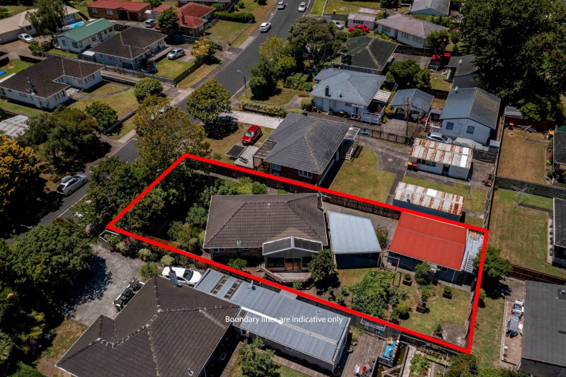 25 Te Kanawa Crescent, Henderson, Auckland - Carousel 1