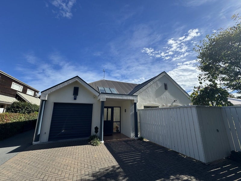 275A Memorial Avenue, Burnside, Christchurch - Carousel 1
