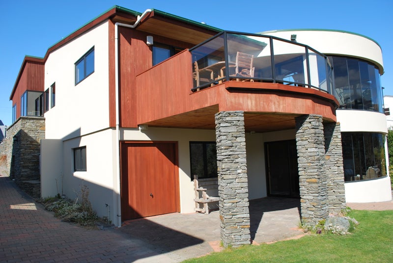 705 Peninsula Road, Kelvin Heights, Queenstown - Carousel 2