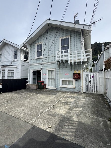 102 Tinakori Road, Thorndon, Wellington - Carousel 17