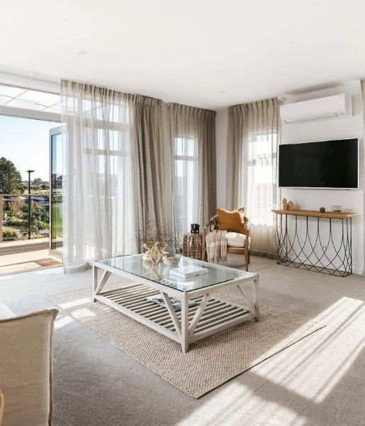 1 Heaphy Lane, Paerata, Pukekohe - Carousel 1